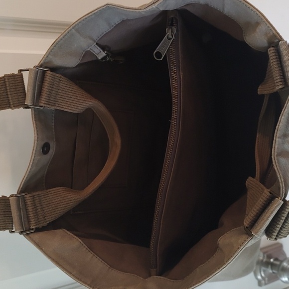 FEED Tote •Olive Green•Used - Picture 7 of 13